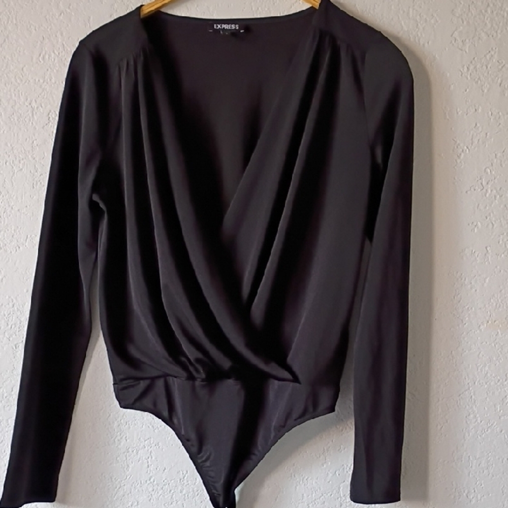 Express Elegant Black Drape Bodysuit Size S - Picture 4 of 8